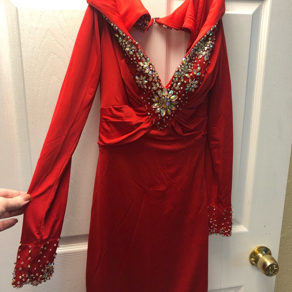 Red prom/pageant dress